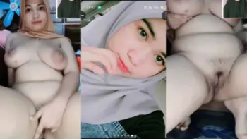 Jilbobs VCS Bugil Ngocok Sampai Kencing